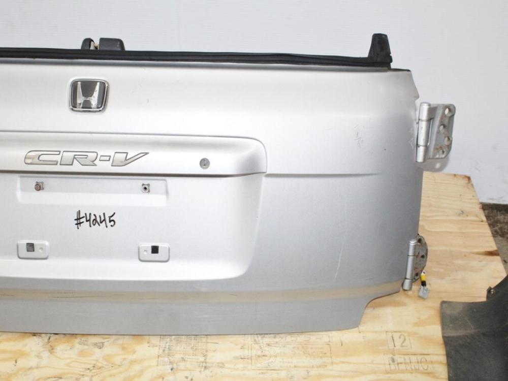 1997-2001 JDM Honda CR-V RD1 Spareless Rear End with Matching OEM Rear Bumper: Image 10