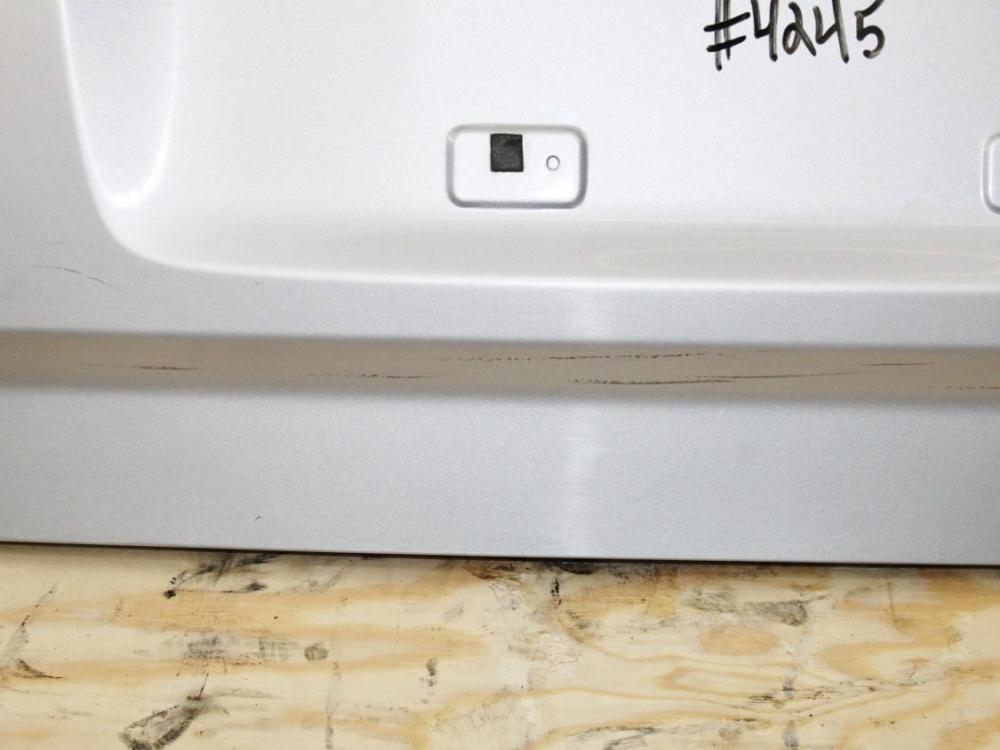 1997-2001 JDM Honda CR-V RD1 Spareless Rear End with Matching OEM Rear Bumper: Image 12