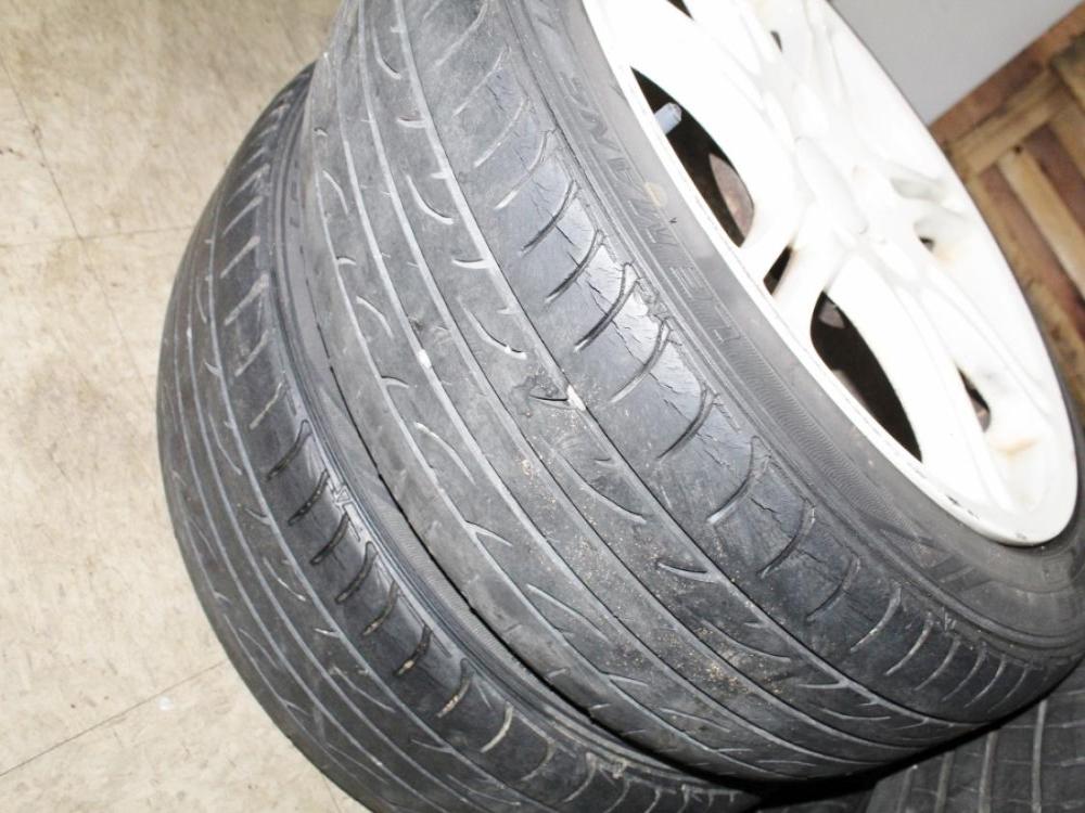 JDM Honda Civic Type R EP3 OEM 5x114.3 17x7 +45 Wheels with Tires: Image 3