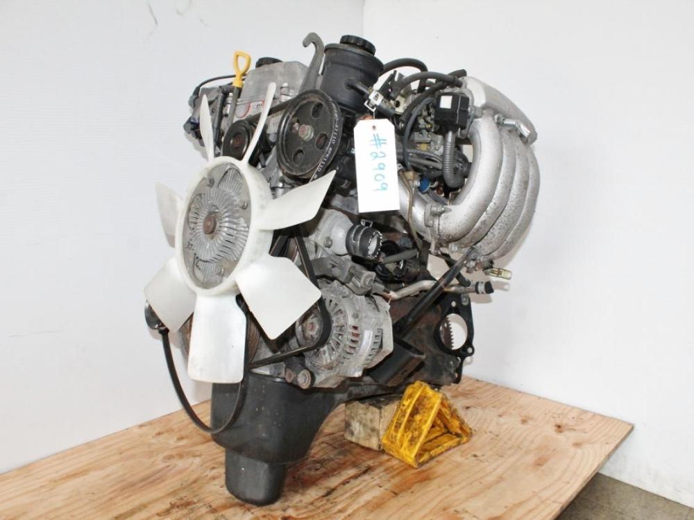 1995-1996 Toyota 4Runner 2.7L 4 Cylinder 3RZ-FE Engine Front Sump 8Port Motor: Image 4