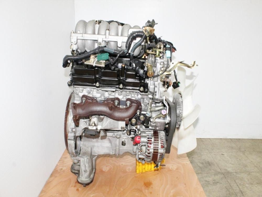2001-2004 JDM Nissan Pathfinder VQ35DE 3.5L V6 Engine: Image 9