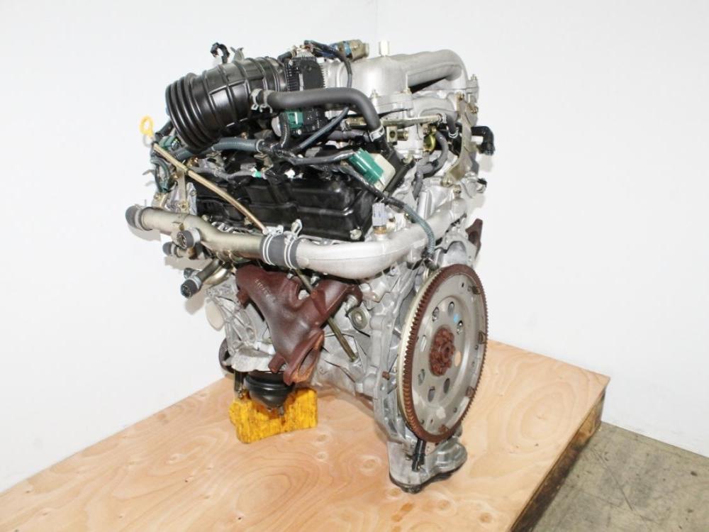 2001-2004 JDM Nissan Pathfinder VQ35DE 3.5L V6 Engine: Image 2