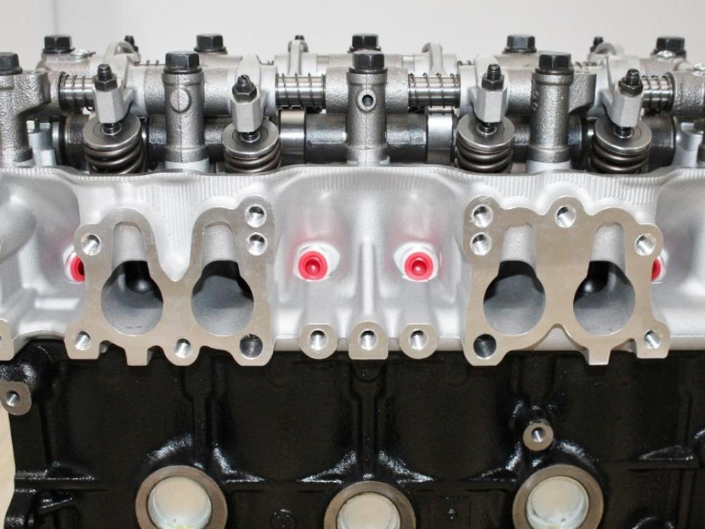 1981-1995 Toyota Pickup Truck 22R 2.4L Long Block Engine Brand New: Image 11