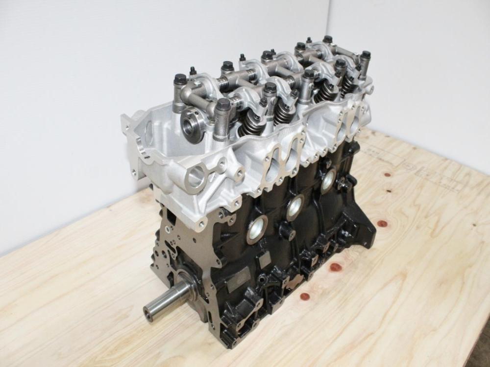 1981-1995 Toyota Pickup Truck 22R 2.4L Long Block Engine Brand New: Image 12