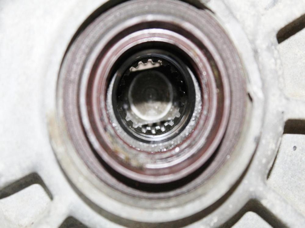 00 01 02 03 04 05 Toyota Celica GT-S 2ZZ 1.8L Engine 6 Speed LSD Manual Transmission: Image 2