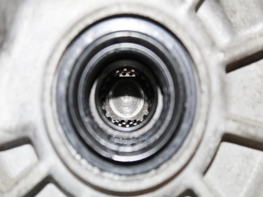 Toyota Celica GT-S 2ZZ Engine 6 Speed LSD Manual Transmission 1.8L 00-05 2ZZ Motor: Image 20