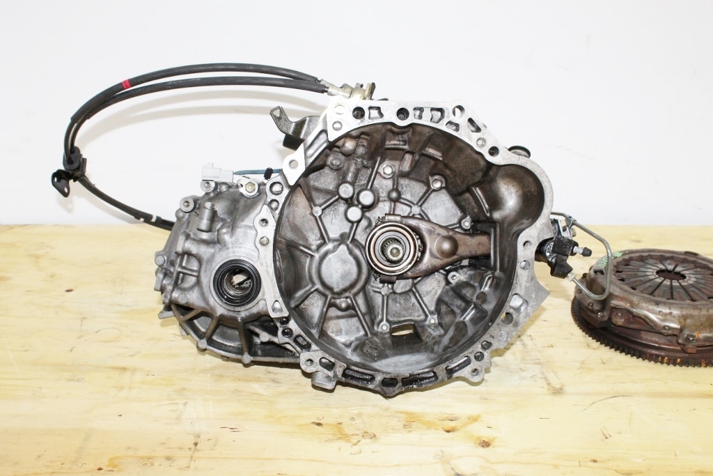 2000-2005 JDM TOYOTA CELICA GT-S 6 SPEED MANUAL TRANSMISSION C60 2ZZ-GE: Image 7