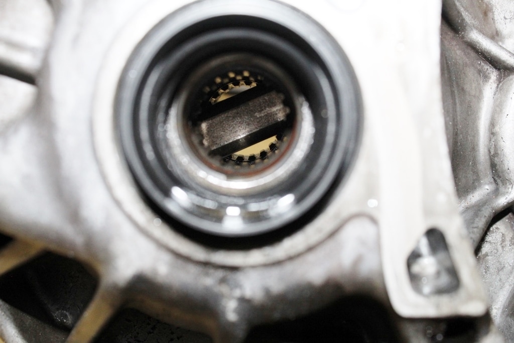 2000-2005 JDM TOYOTA CELICA GT-S 6 SPEED MANUAL TRANSMISSION C60 2ZZ-GE: Image 6