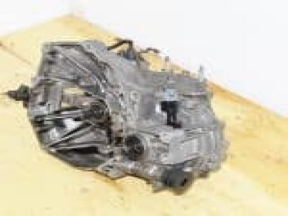 JDM 1992-2000 HONDA CIVIC 5 SPEED MANUAL D SERIES TRANSMISSION.: Image 8